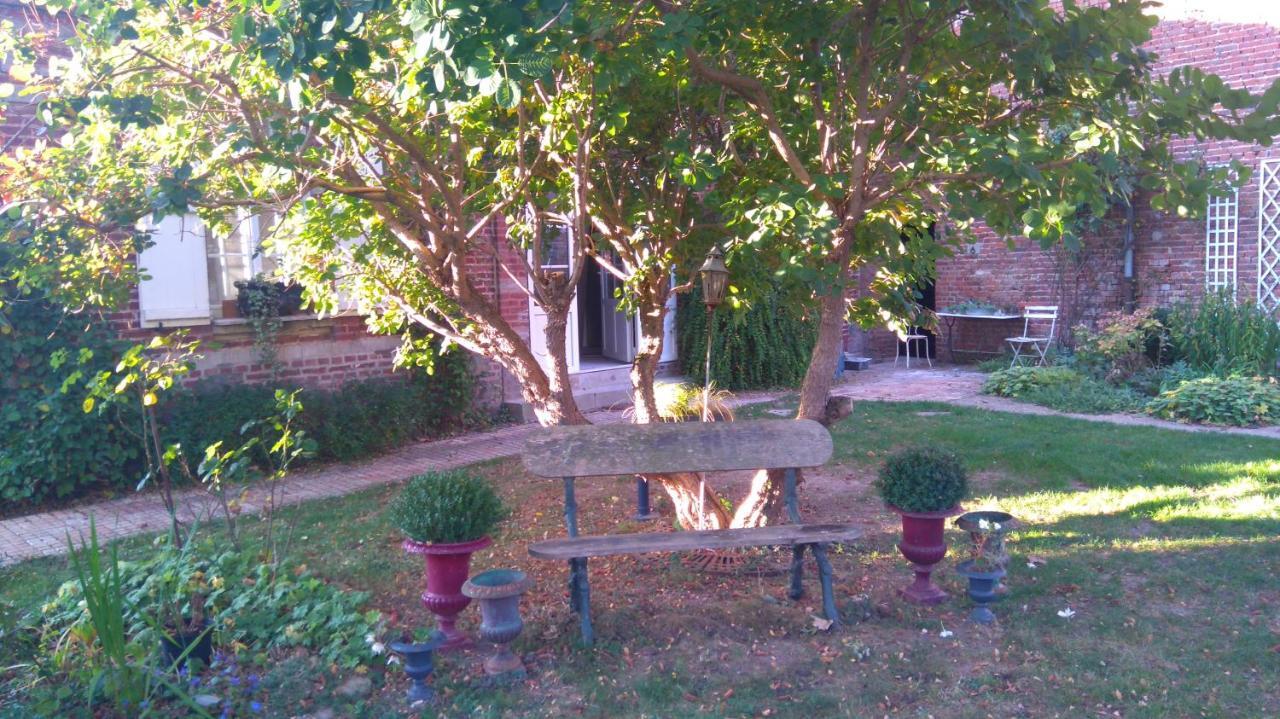 Le Jardin Des Ecureuils Demuin Exterior foto